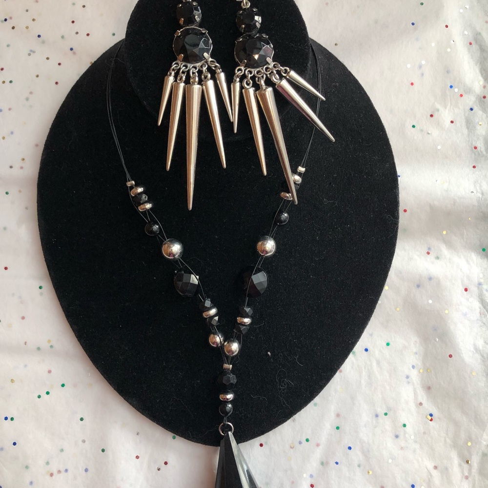 Statement black earring and necklace